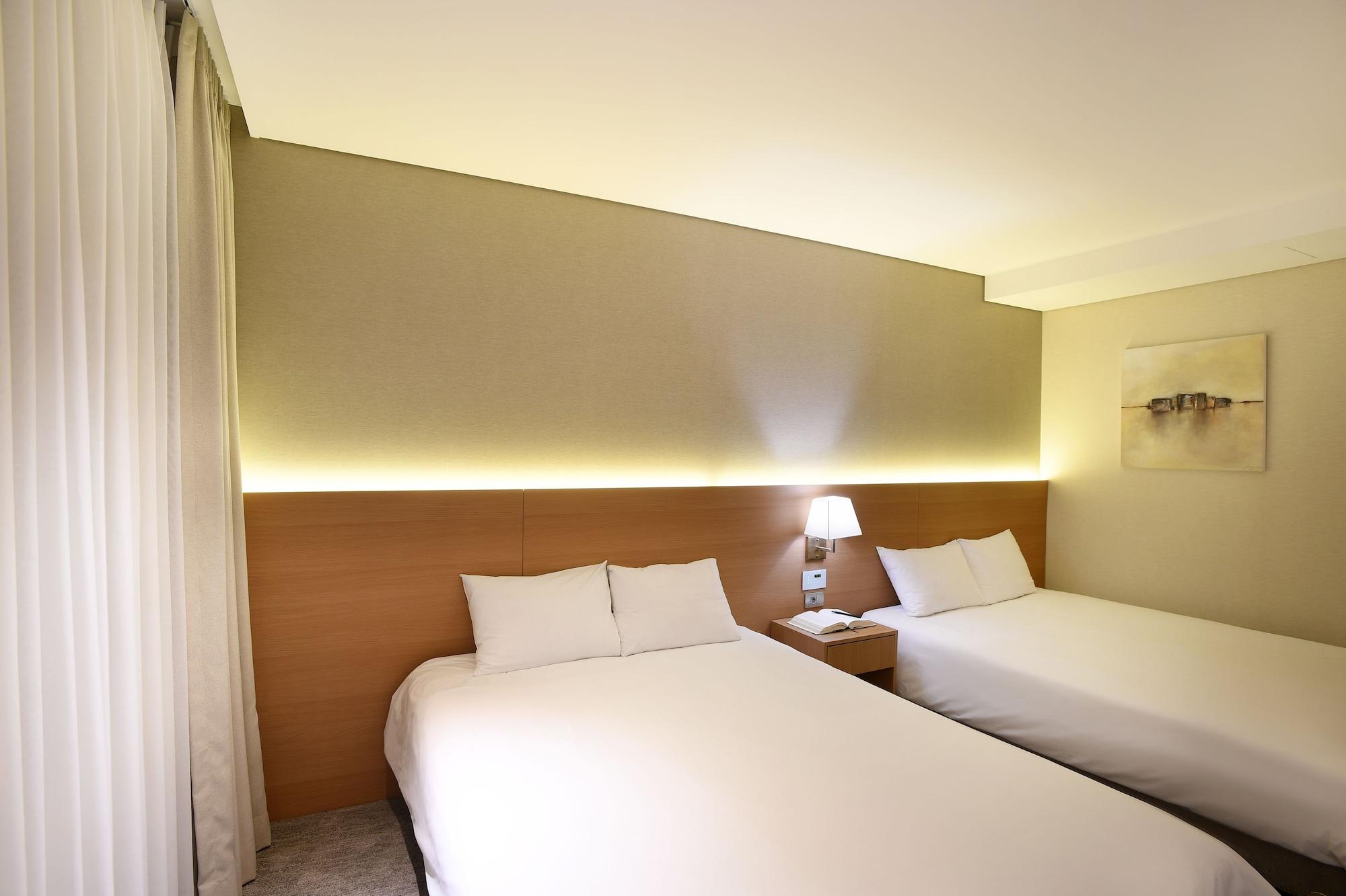 Astar Hotel Jeju Eksteriør billede