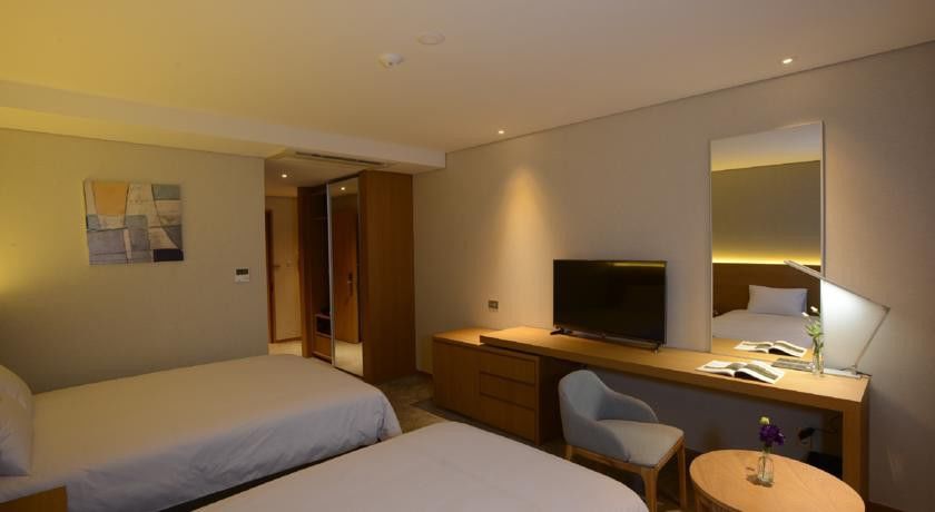 Astar Hotel Jeju Eksteriør billede
